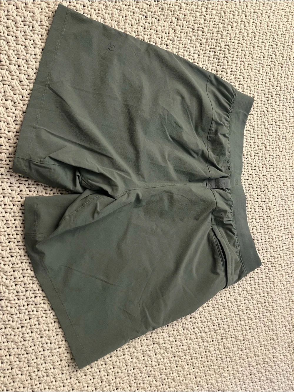 Men’s Lululemon License to Train Linerless Short 7”